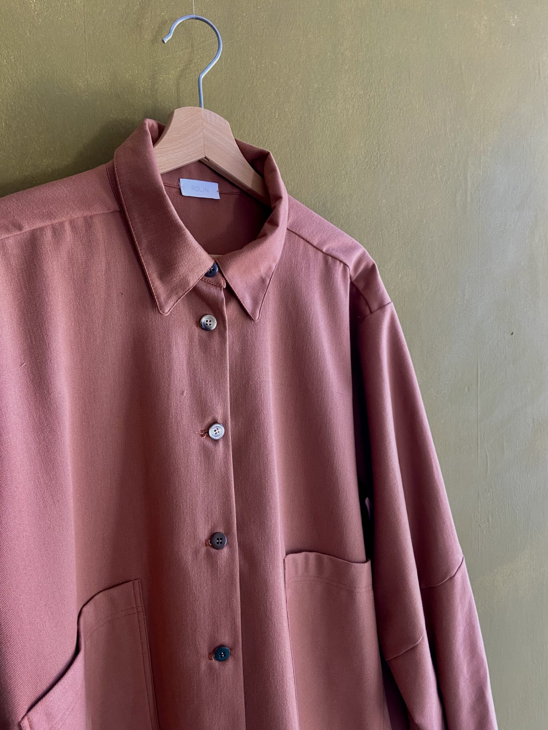 Artemisia camicia color terracotta