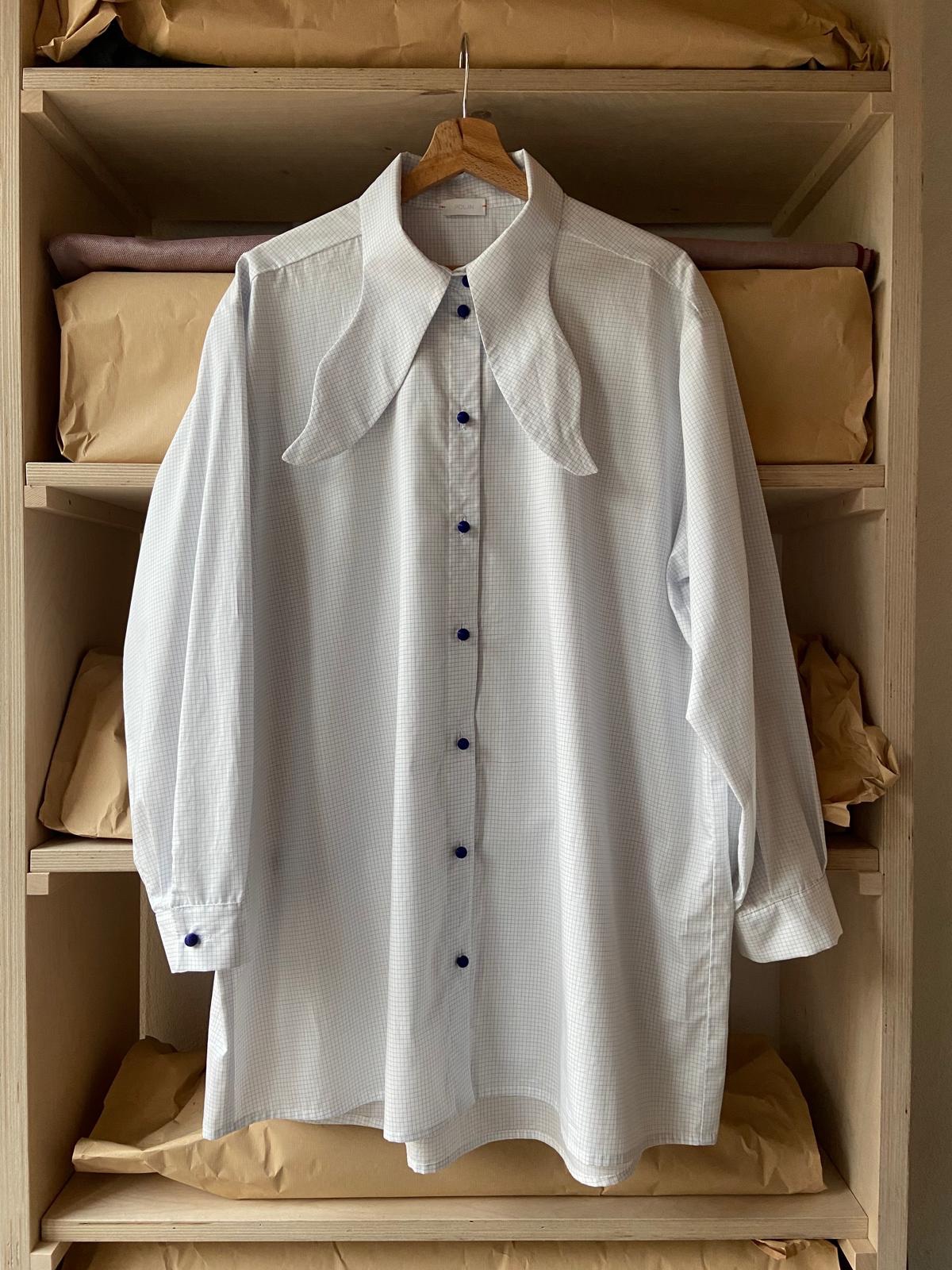 Artemisia camicia colletto a foglia