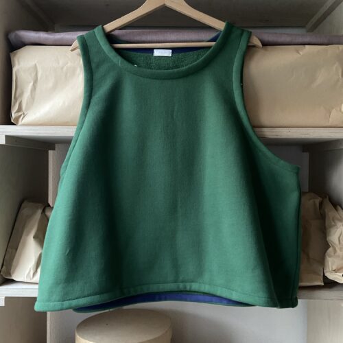 Mugo gilet  over